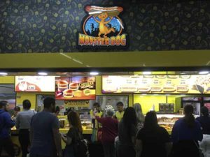 Lojas Pátio Metrô São Bento Monster Dog